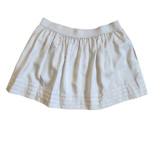 BCBG Sulvie Cloud Grey Mini Skirt with Pleated Design - Medium